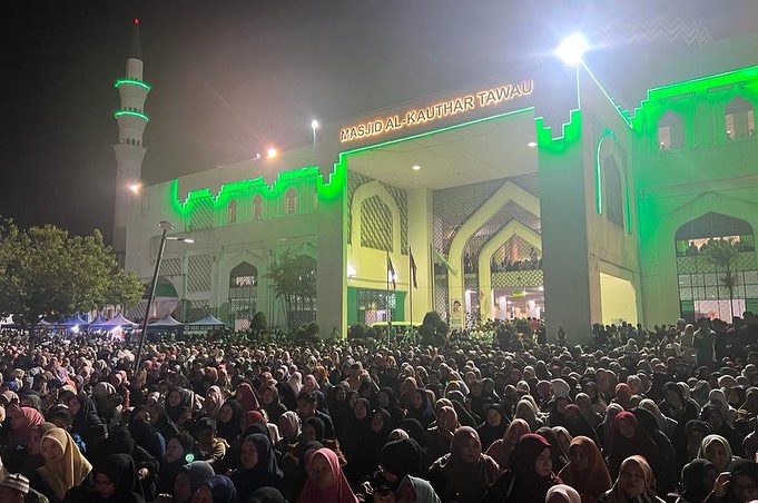 tawau berselawat