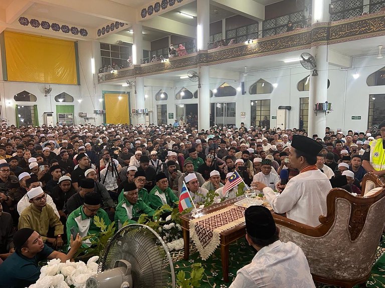 tawau berselawat