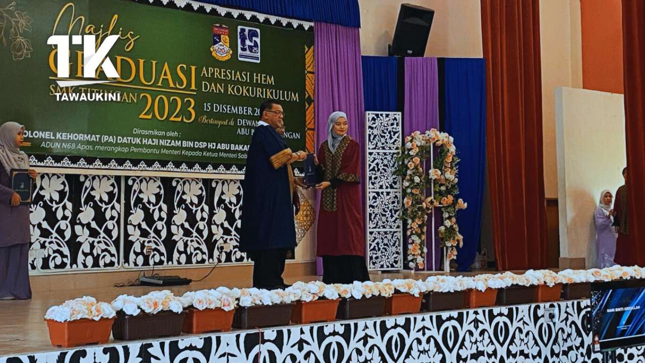 Majlis Graduasi SMK Titingan: Pemacu Semangat Persediaan SPM