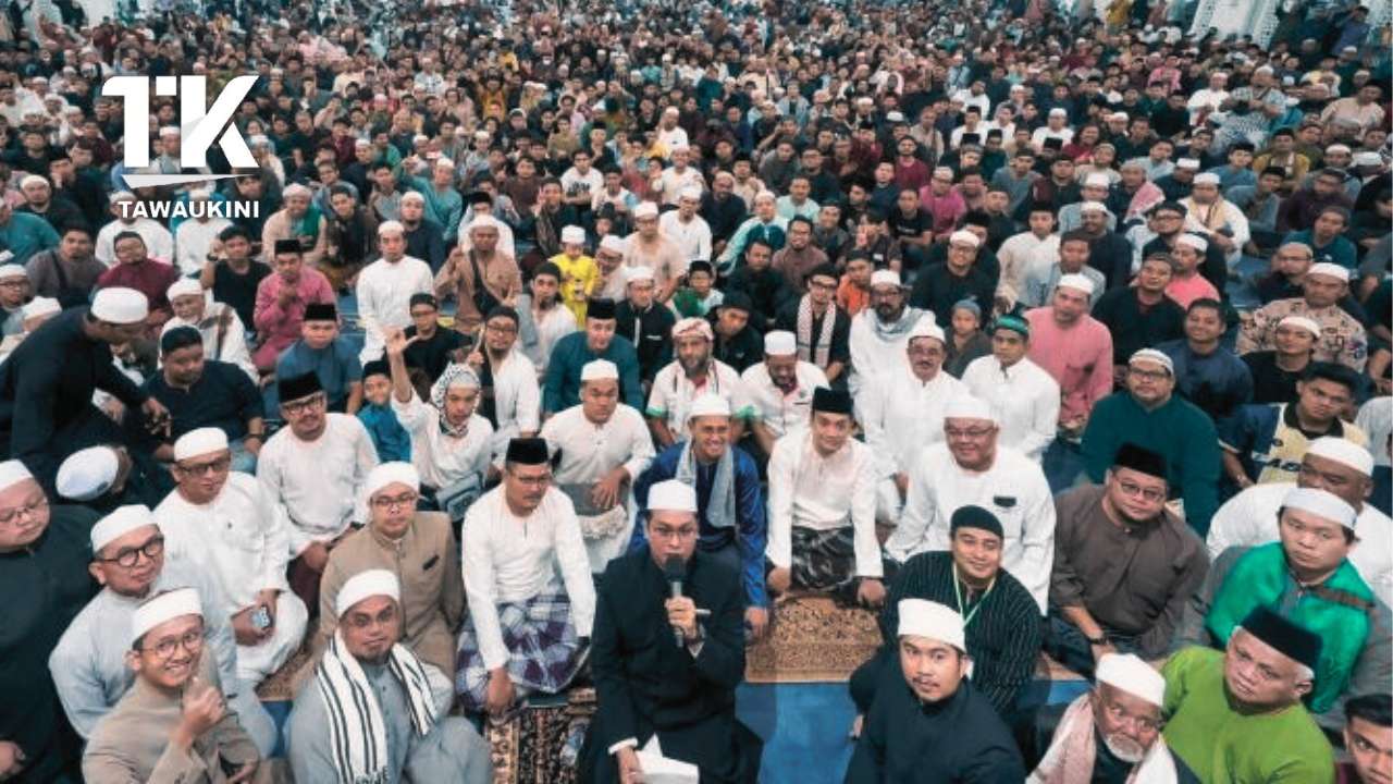 Lebih 12,000 Jemaah Serbu Masjid Sultan Iskandar untuk Solat Subuh”